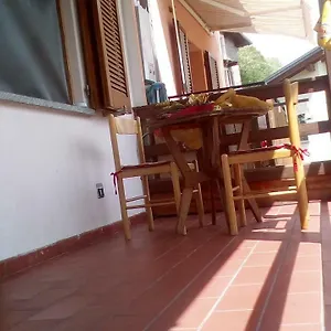 https://holiday-home-desiree.it-lombardy.com